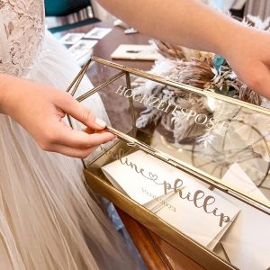 Glashaus für Hochzeitspost