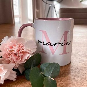 Tasse mit Initiale