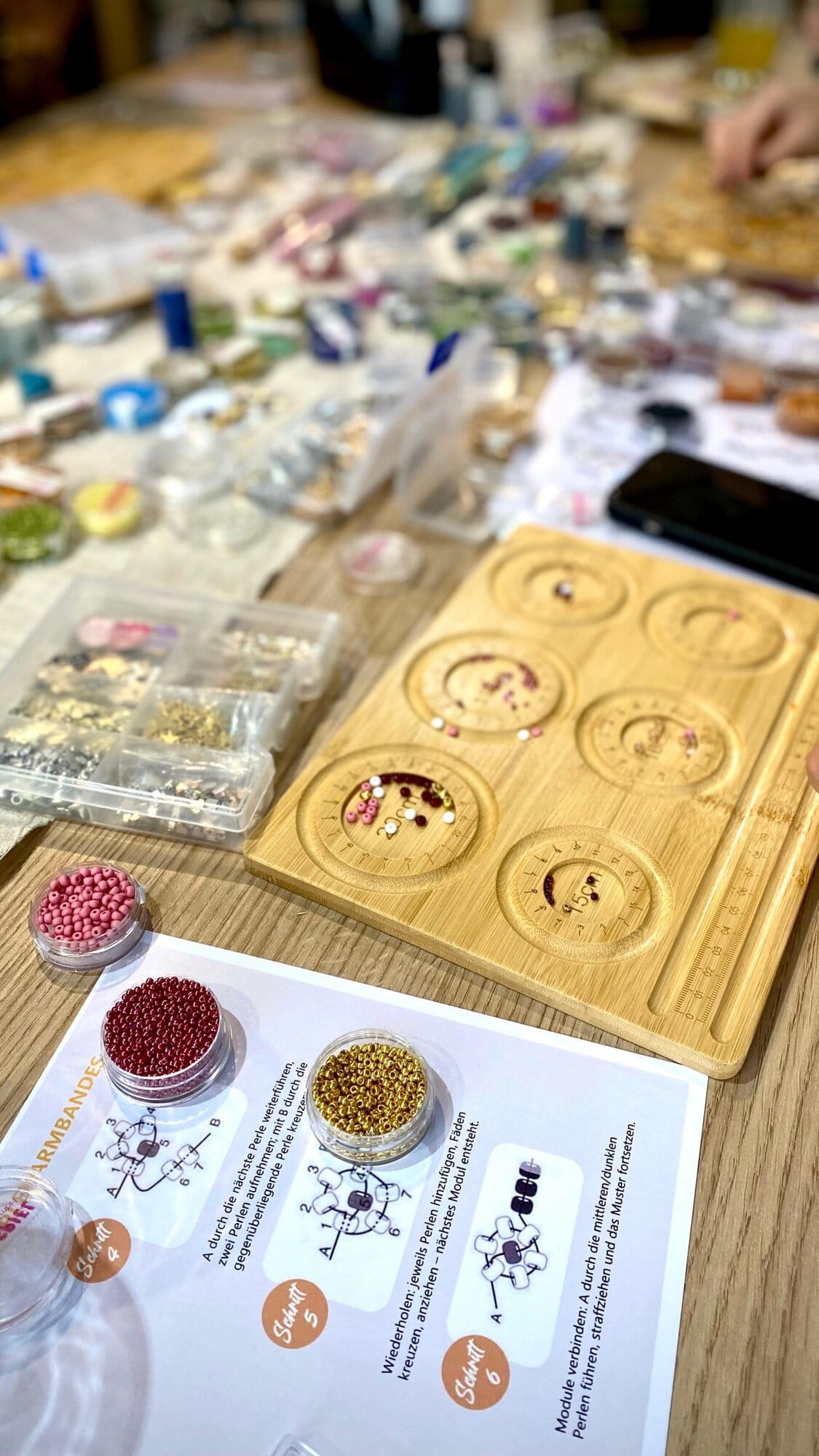 Perlen Workshop Schmuck DIY Anleitung Armband basteln Kreativstudio Düsseldorf